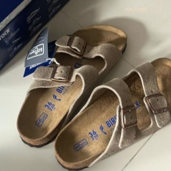 Birkenstock Arizona Thongs